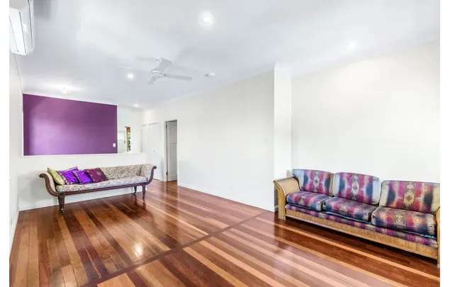 Rent 4 bedroom apartment in Brisbane City