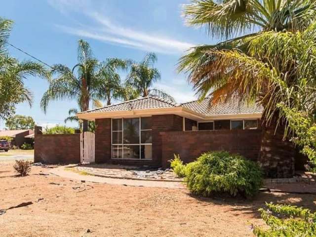 House For Rent in City of Gosnells, Western Australia