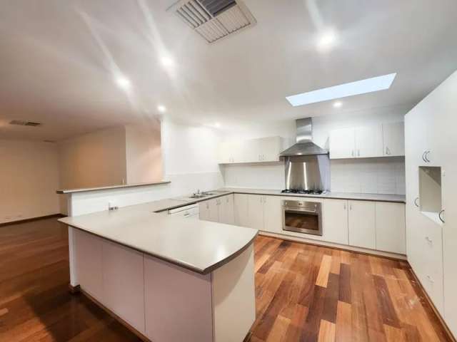 House For Rent in City of Gosnells, Western Australia