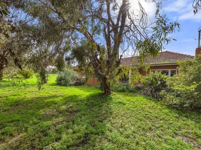 House For Sale in Shire Of Mundaring, Western Australia