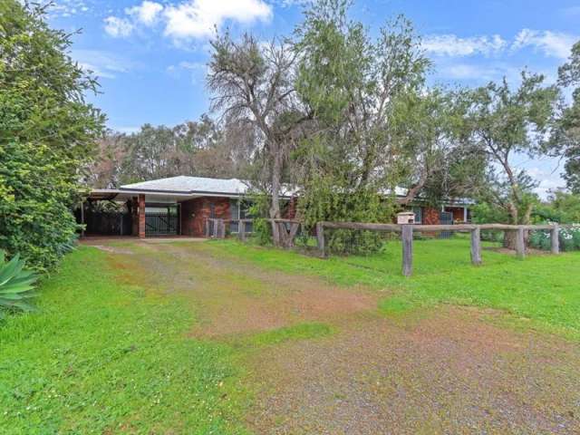 House For Sale in Pinjarra, Western Australia