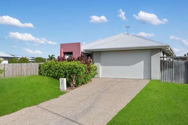 3 Kona Court, Burdell QLD 4818 - House For Lease