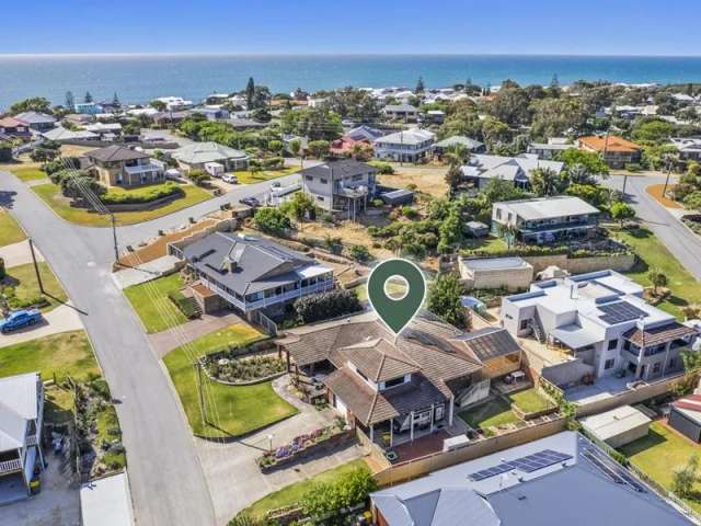 House For Sale in Mandurah, Western Australia