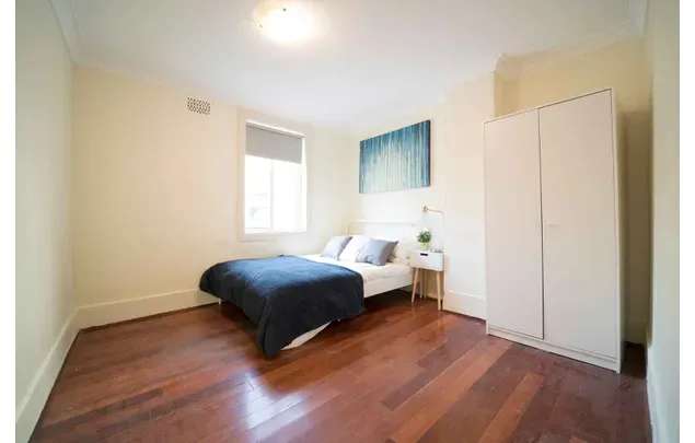 Rent 4 bedroom student apartment in Ultimo