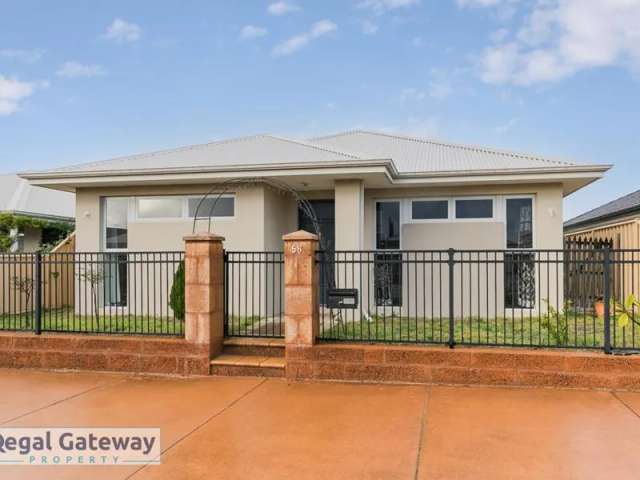 House For Rent in City of Cockburn, Western Australia