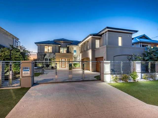 House For Sale in Joondalup, Western Australia