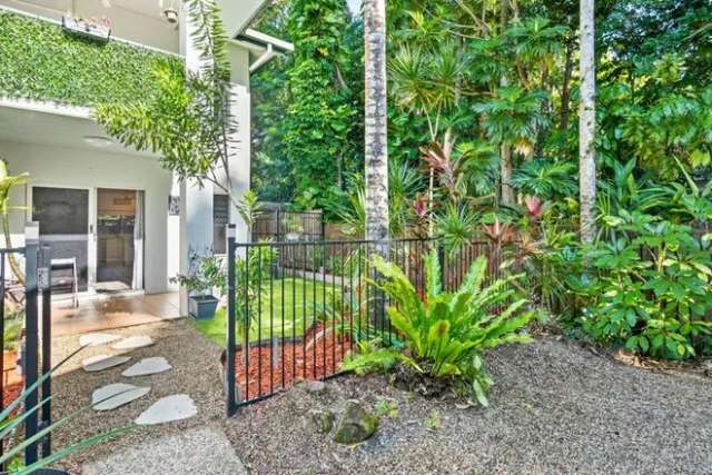 Apartment For Rent in Cairns, Queensland