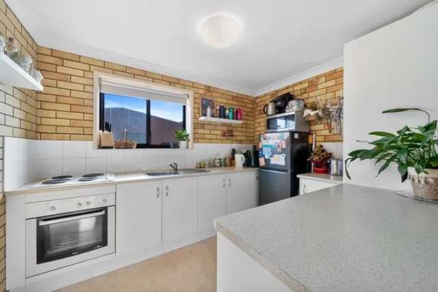 Apartment For Sale in Gold Coast City, Queensland