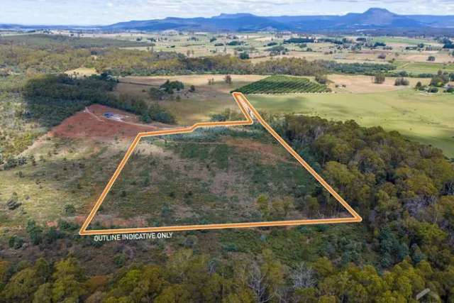 Land For Sale in Deloraine, Tasmania