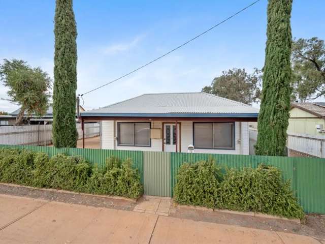 House For Sale in Boulder, Western Australia