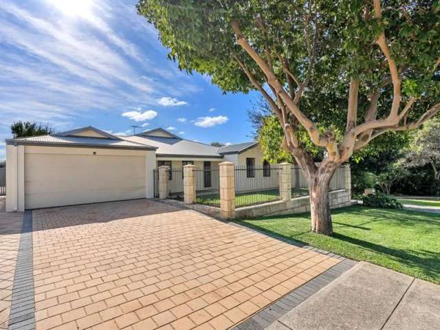 House For Sale in City of Melville, Western Australia