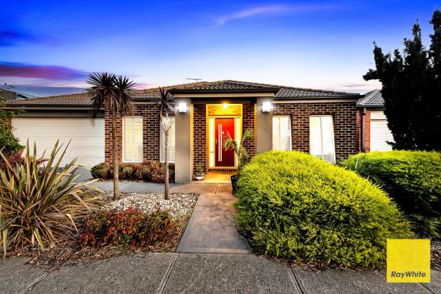 Massive home in the BEST location of Tarneit at an Unbelievable Price