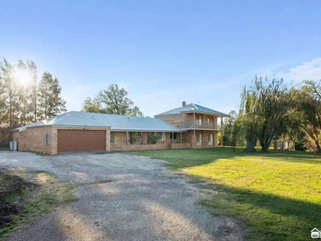 House For Sale in Byford, Western Australia