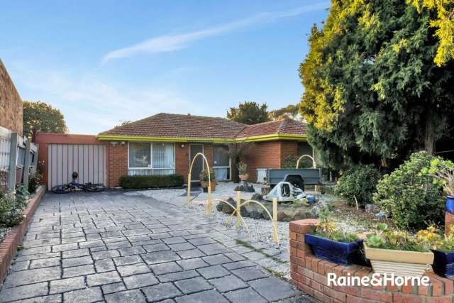 House For Sale in Melbourne, Victoria