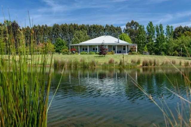 House For Sale in Trentham, Victoria