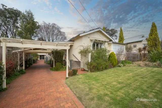 House For Sale in Armidale, New South Wales