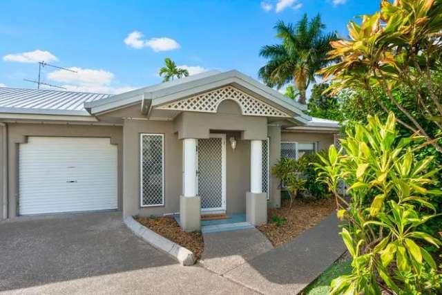 Apartment For Sale in Cairns, Queensland