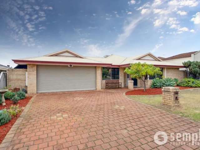 House For Sale in City of Cockburn, Western Australia