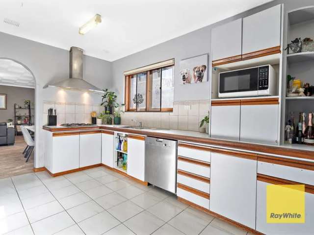 House For Rent in City of Gosnells, Western Australia