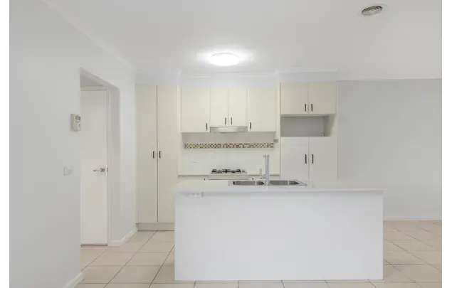 Rent 3 bedroom house in Queanbeyan