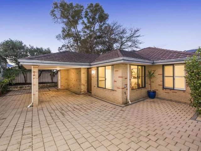 House For Sale in City of Melville, Western Australia