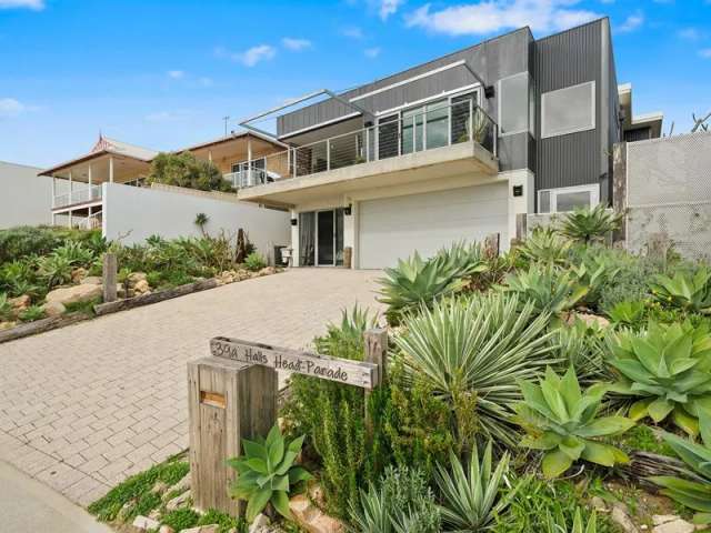 House For Sale in Mandurah, Western Australia