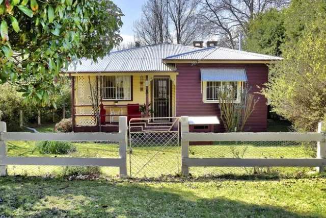 House For Sale in Tenterfield, New South Wales