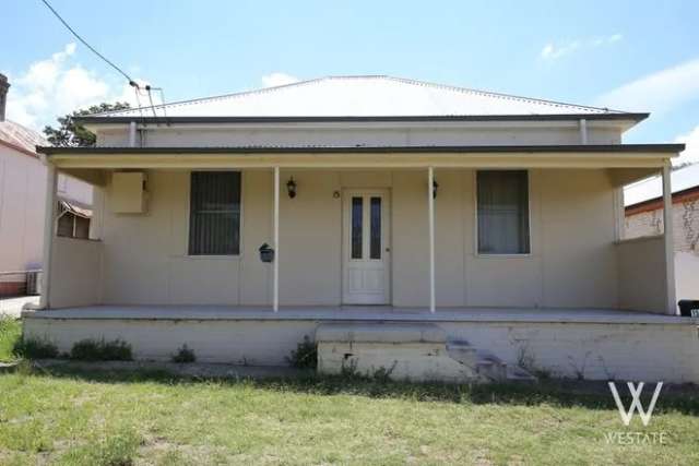 House For Rent in Bathurst, New South Wales