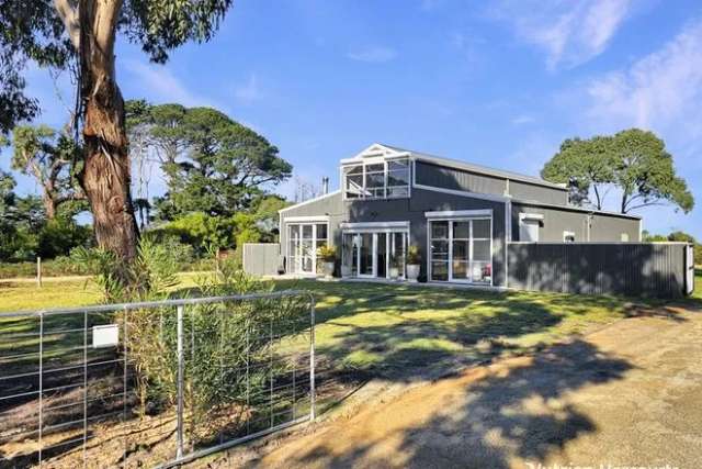 House For Sale in Shire of Wellington, Victoria