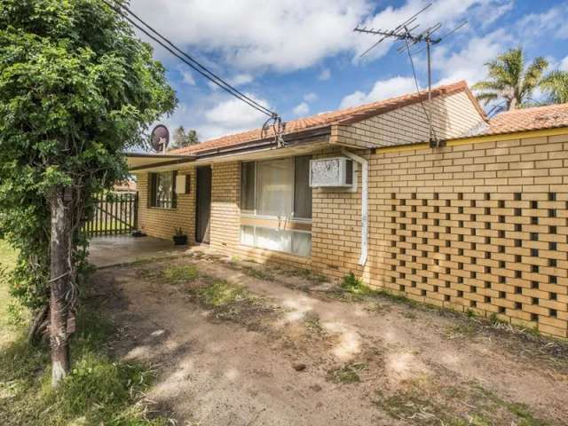 House For Sale in Geraldton, Western Australia