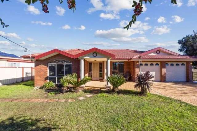 House For Sale in Goulburn, New South Wales