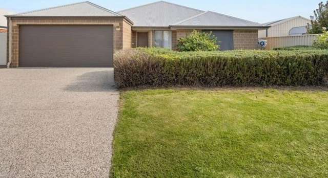 House For Rent in Shire Of Capel, Western Australia