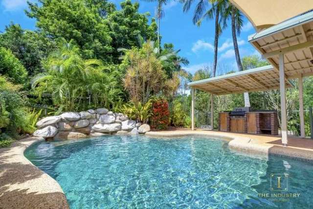 House For Sale in Cairns, Queensland