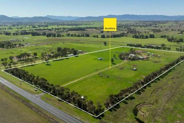 Acreage For Sale in Tamworth, New South Wales