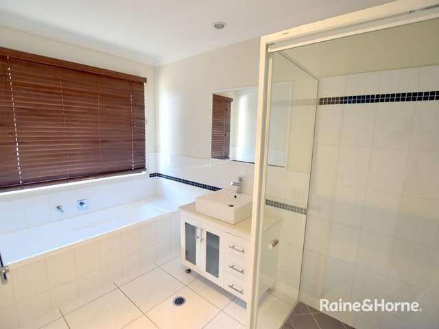 House For Sale in Gladstone, Queensland