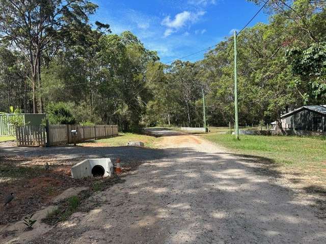 668m2 North End $49,000